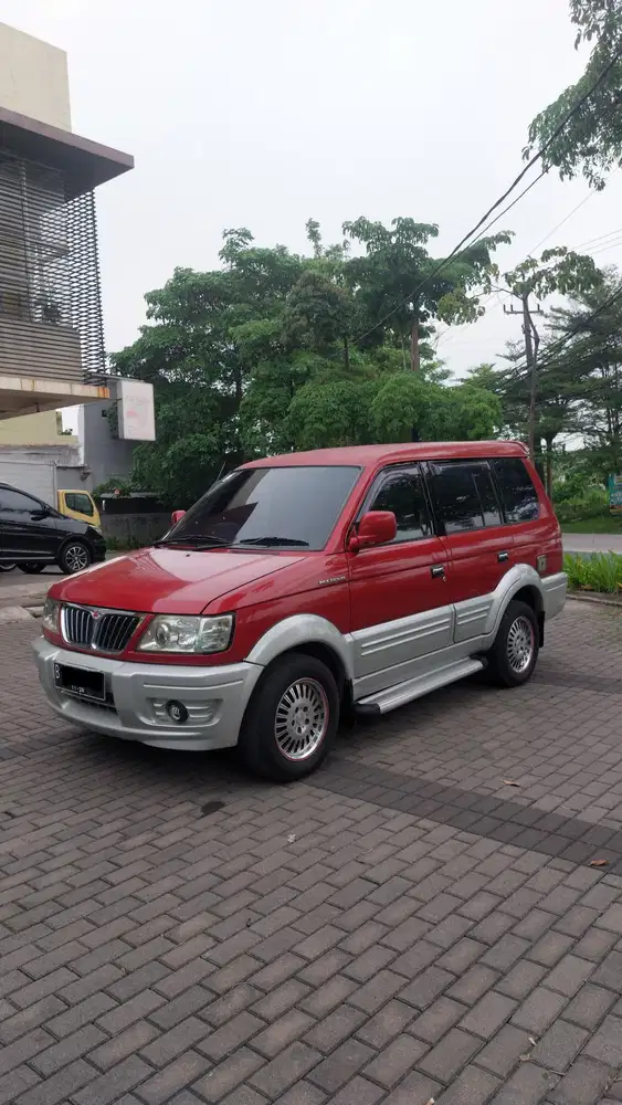 Mitsubishi Kuda Grandia 1.6 bensin th 2003 good condition
