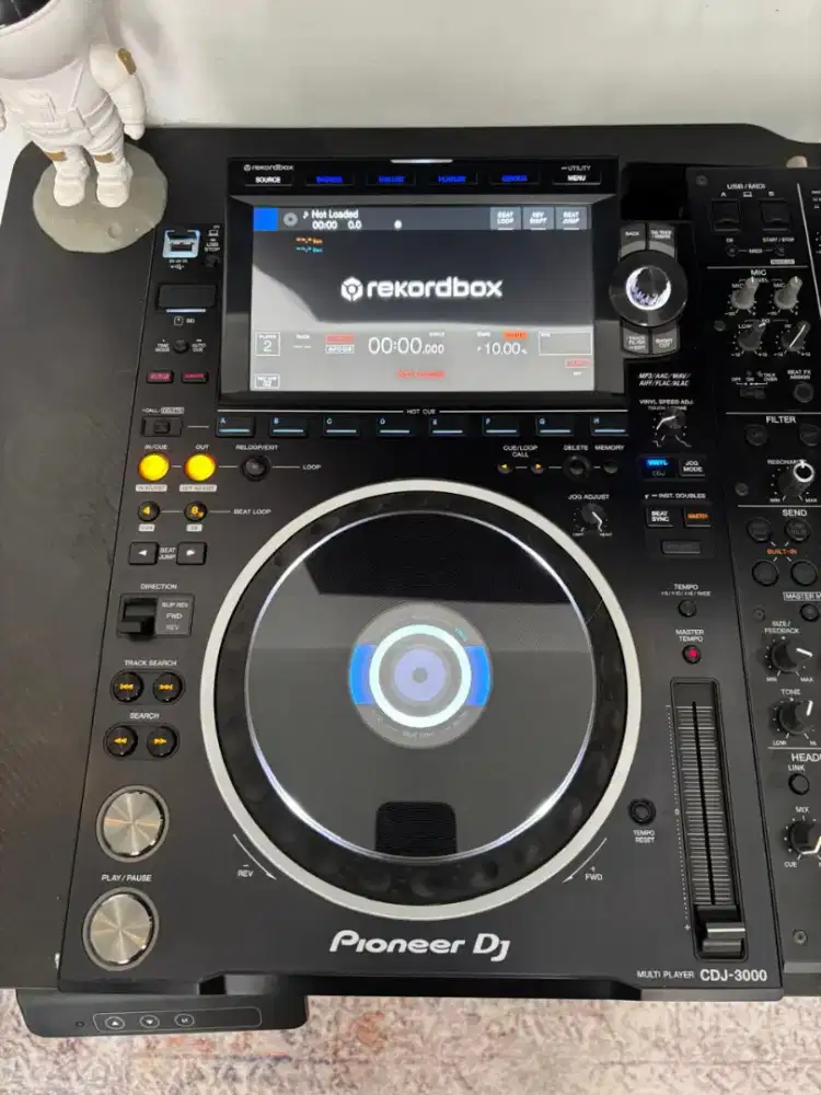 Pioneer DJ CDJ 3000 + DJM V10