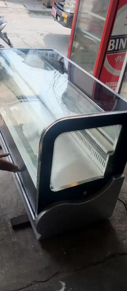 Cooler display mrek Gea