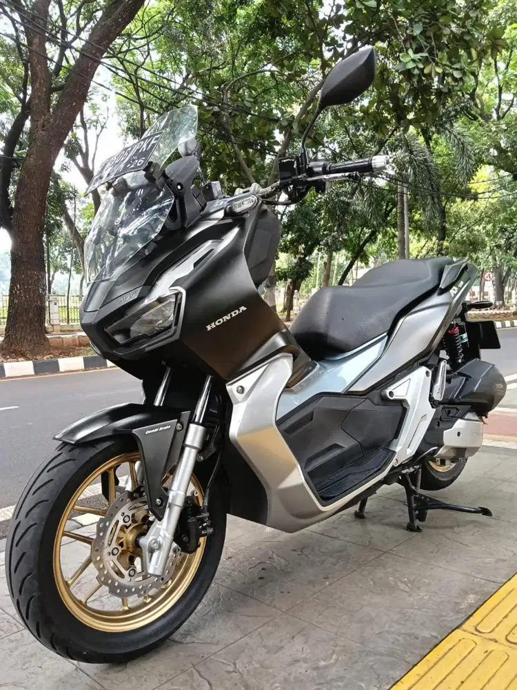 DP MINIM 2.500 CASH KREDIT NEW HONDA ADV 150 CBS ISS THN 2021 PAJAK ON