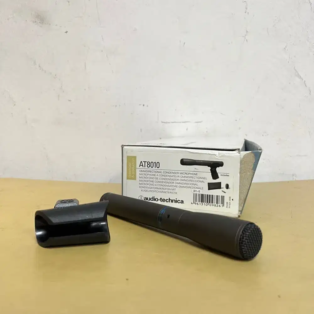 Audio-Technica AT8010 Omnidirectional Condenser

Mikrofon Reporter