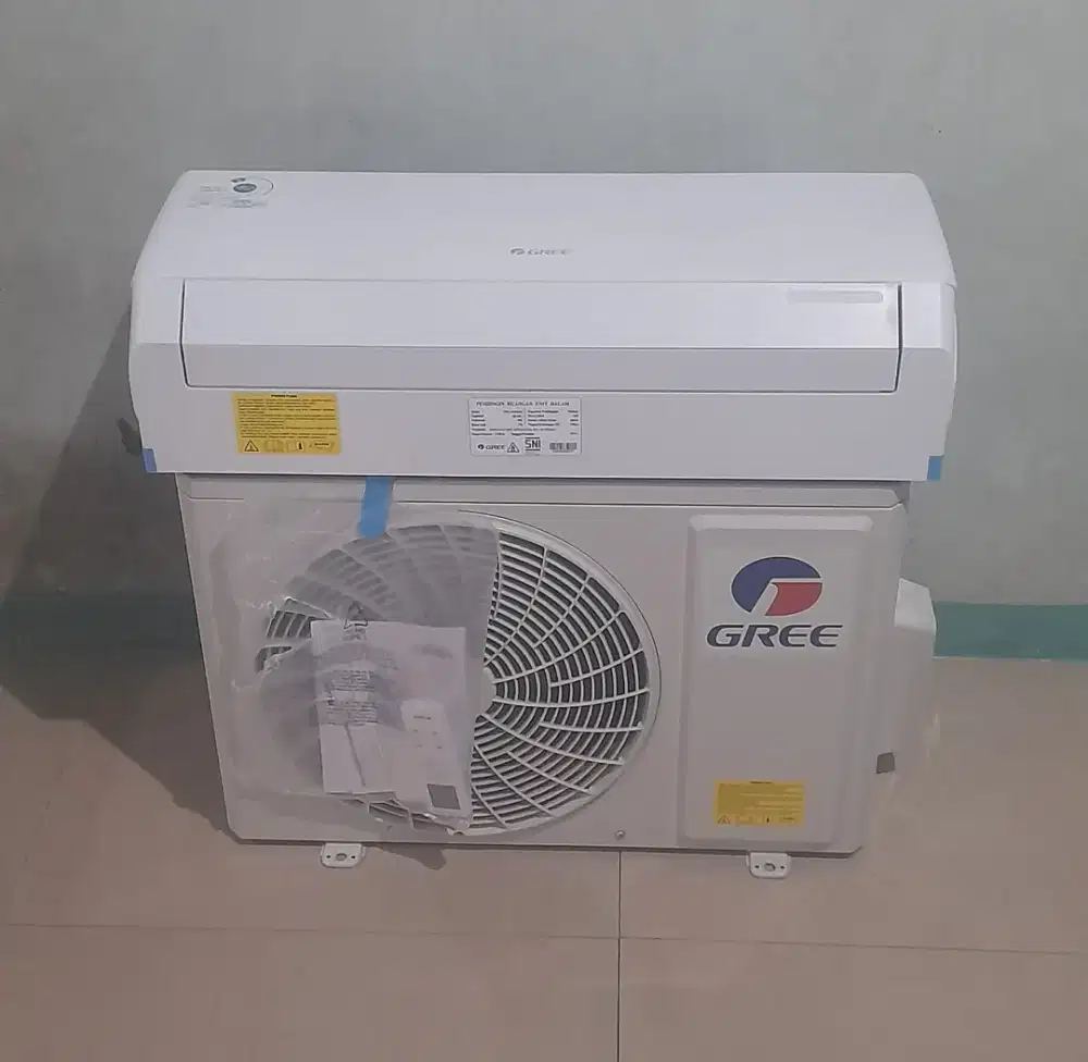 Jual ac gree 3/4 pk R32 terbaru belum lm pakek mulus ori ful
