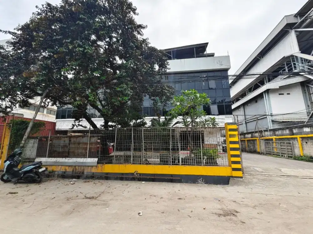 Gudang + Office Indokarya Agung Timur Sunter Yos Sudarso Tj Priok Akses Cont 40