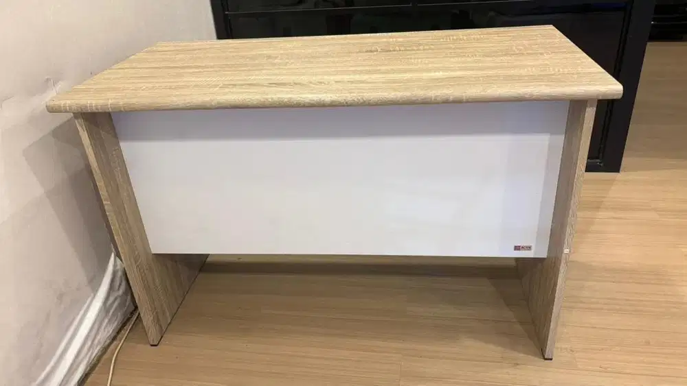 Meja Kantor / Meja Belajar / Meja Kerja / Meja Serbaguna