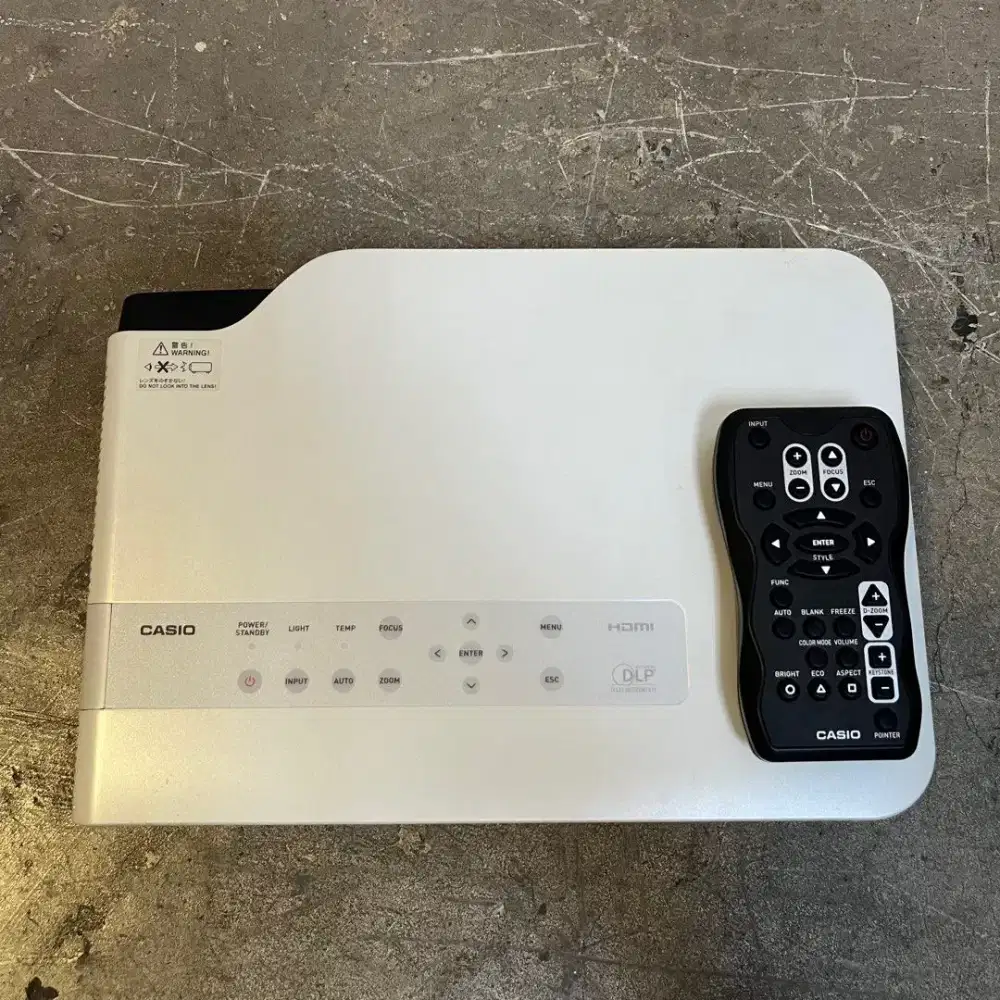 Casio XJ-A140V DLP Projector Proyektor Portabel Theater Rumah Kantor