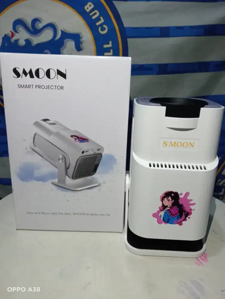 Proyektor merk smoon ( BARU )