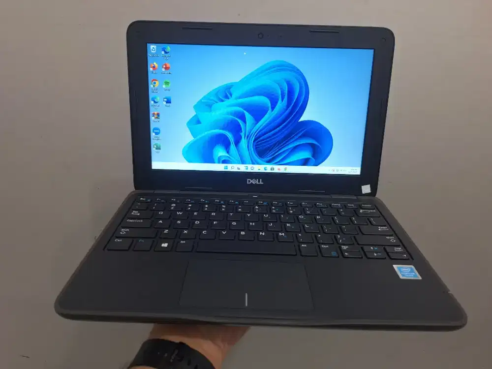 DIJUAL MURAH LAPTOP DELL 3190 RAM4GB SSD128 INTEL N5000 MURAH BISA COD