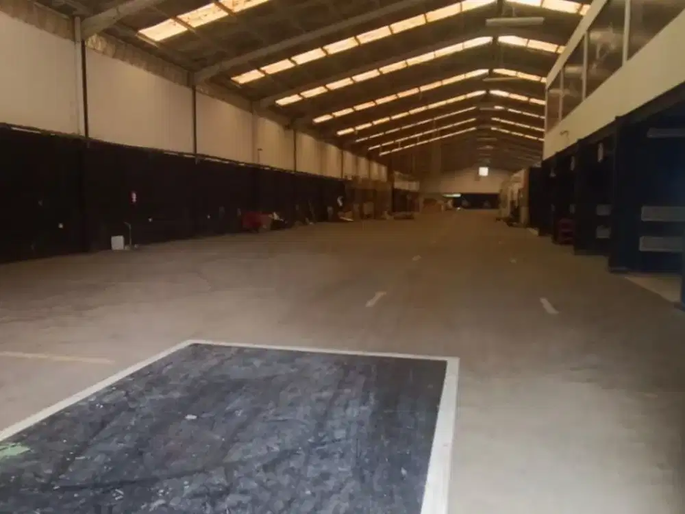 Dijual Gudang di Taman Tekno BSD, Tangerang