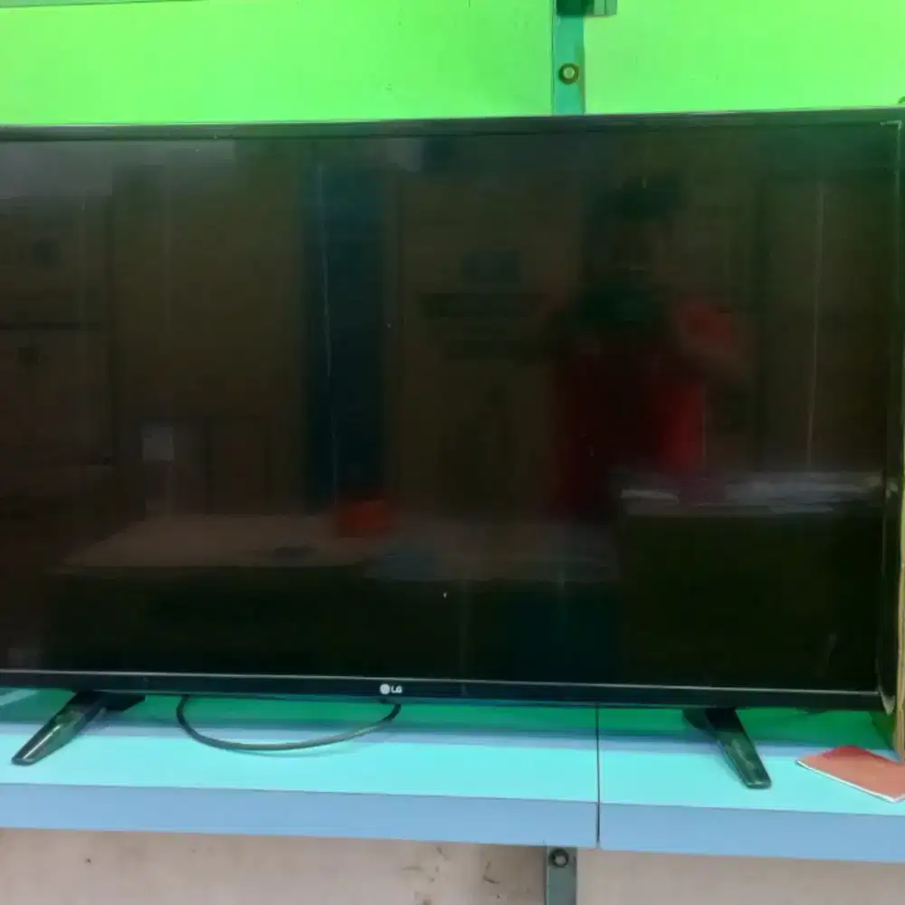 Tv LG 43 inchi bisa cicilan