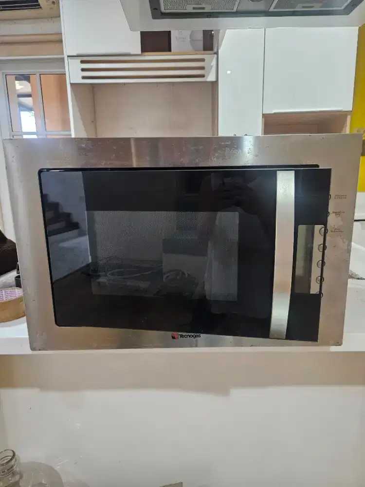 Microwave built in (bekas) merek tecnogas