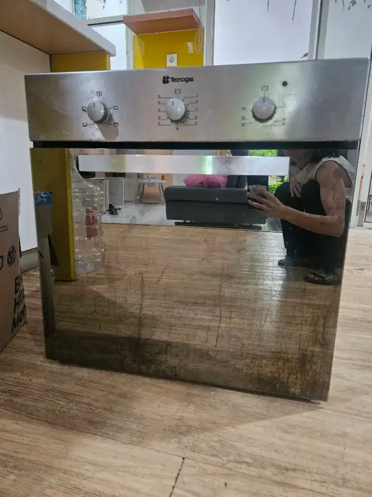 Oven tanam bekas merek tecnogas