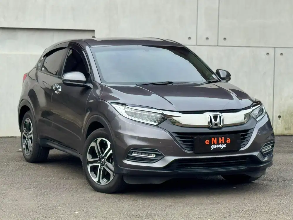 Honda HRV SE 1.5 CVT AT 2020 Facelift.. eNHa garage Semarang..