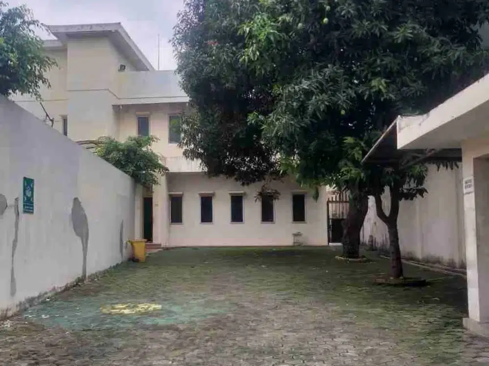 Jual property ex kantor pinggir jalan raya Pasar Minggu