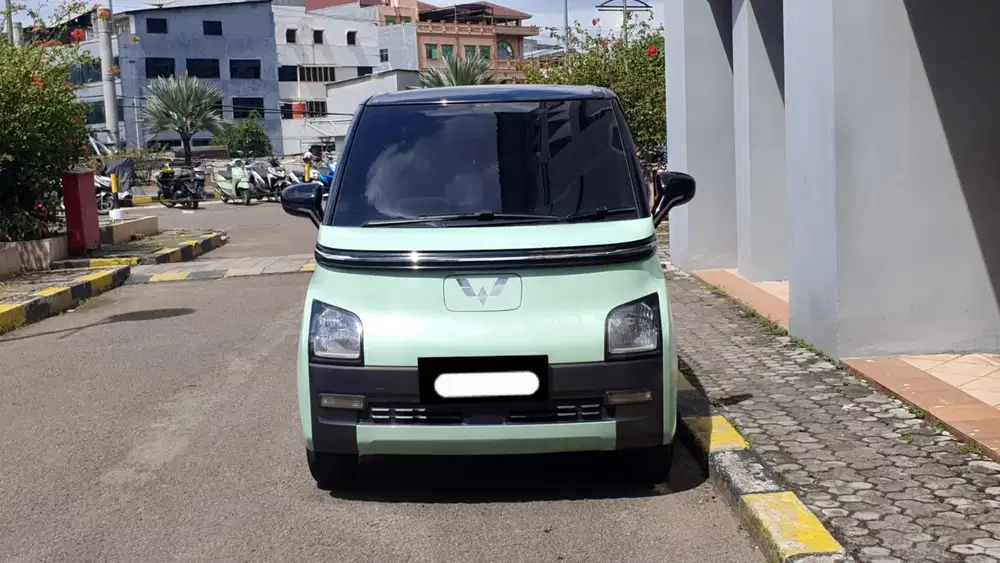 Km27rb wuling air ev standard range 2023 hijau