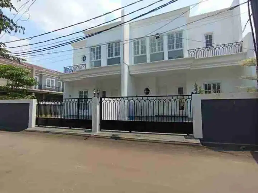 dijual rumah baru lokasi di jati Waringin pondok gede