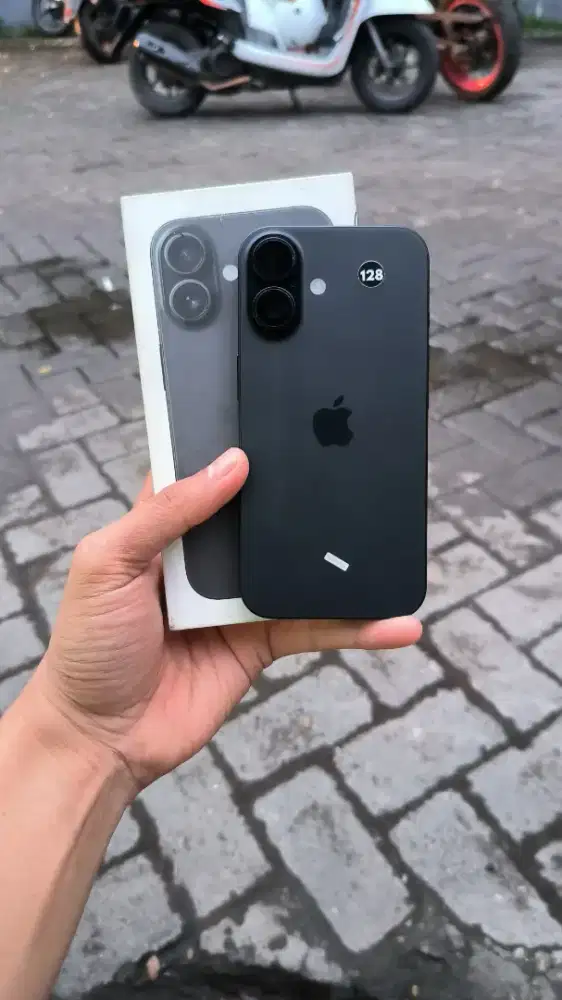 Iphone 16 Black 128gb iBox