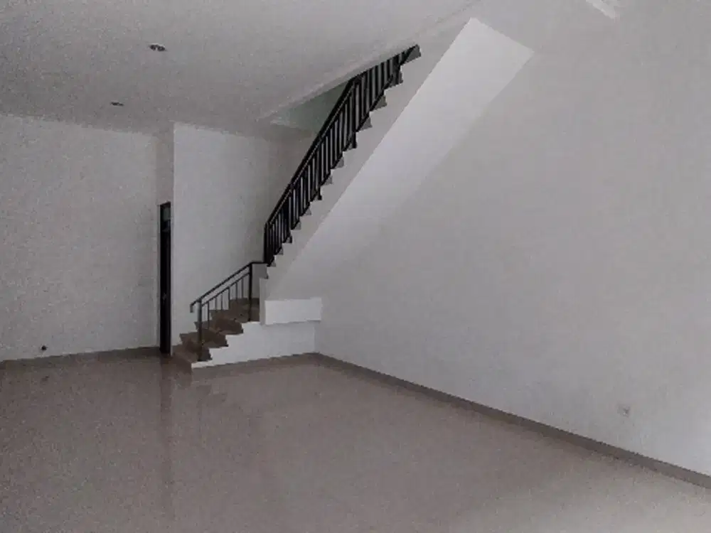 Sewa cepat ruko pik2 5x10 brand new