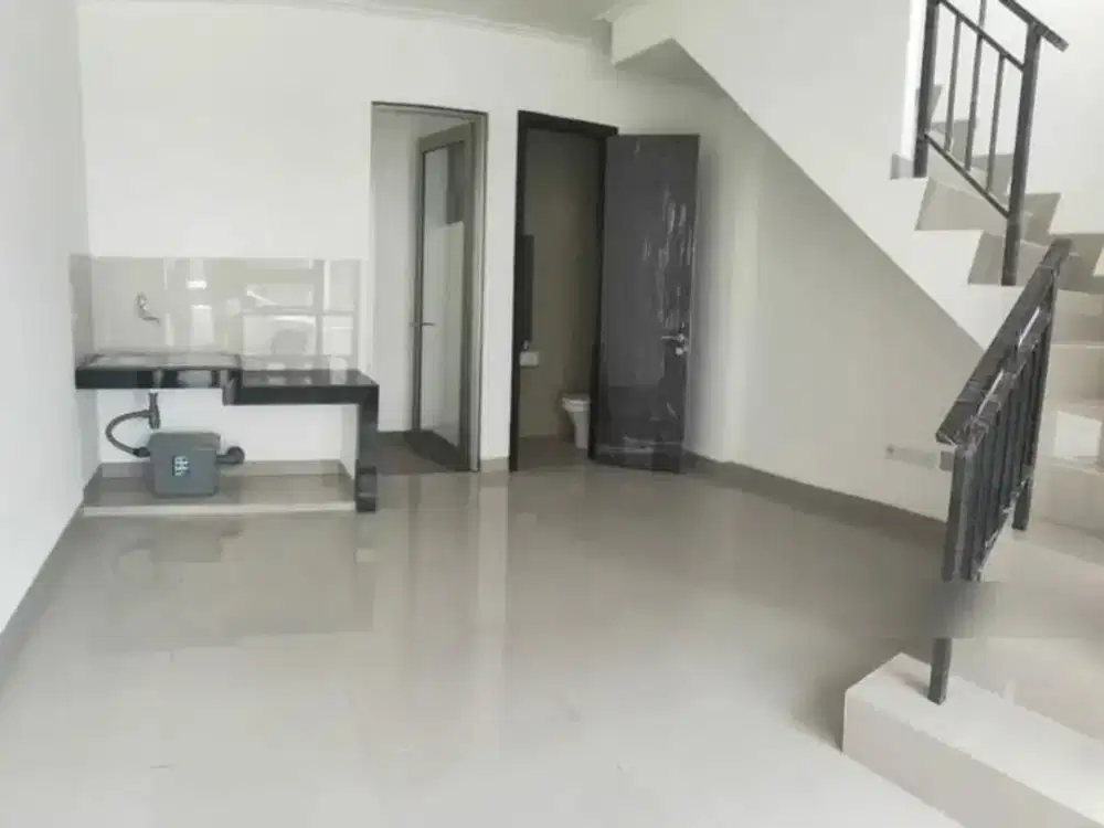 Sewa cepat rumah pik2 4,5x10 siap huni