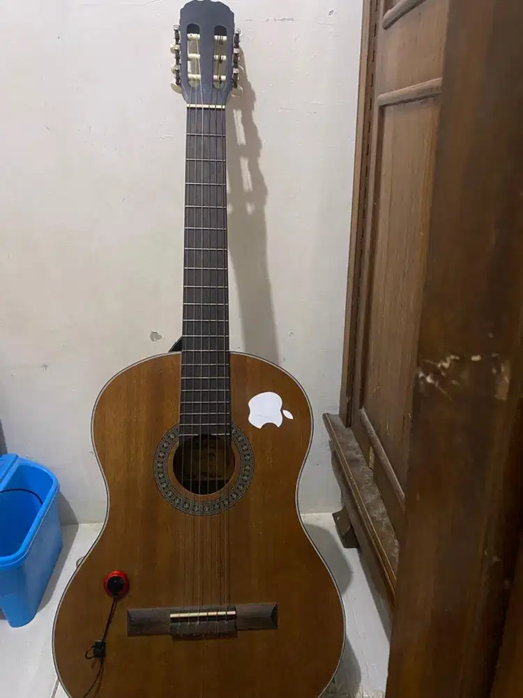 DI JUAL GITAR COWBOY CG-100 NS