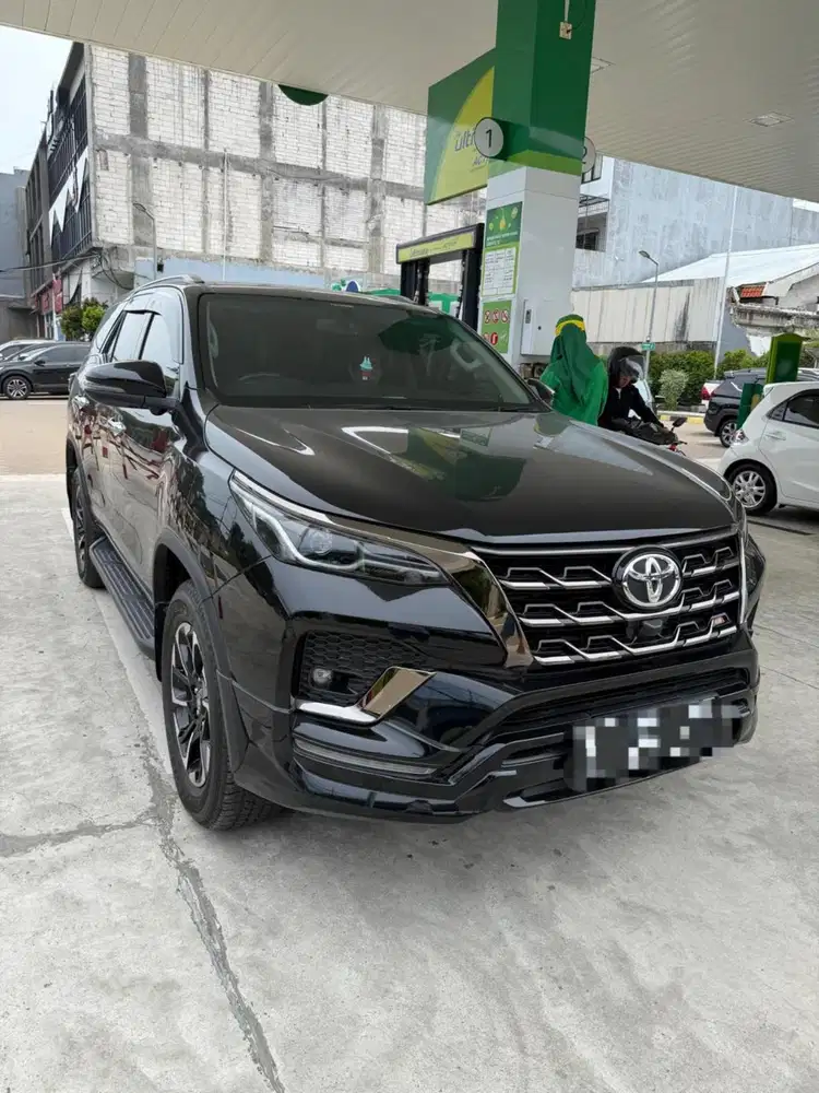 KM 9 RB ANTIK ! Fortuner VRZ 2.4 GR 4x2 AT Diesel 2021