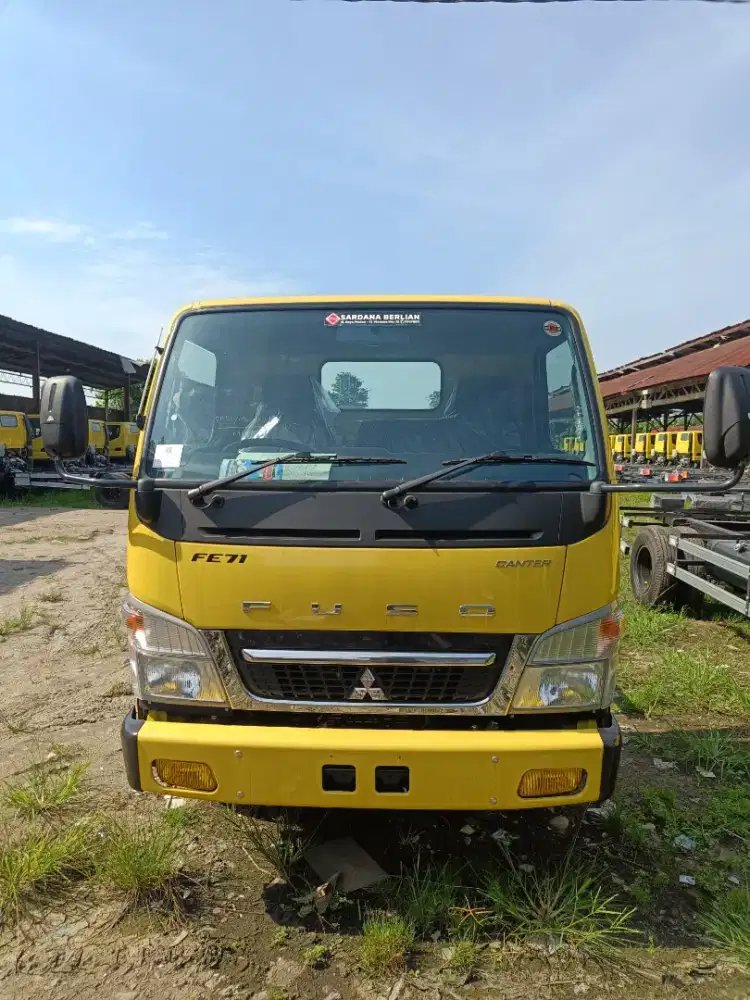 Canter FE71 N  4x2 M/T