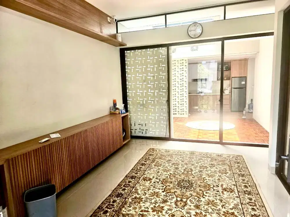 Rumah 3KT Furnish Lokasi Premium di Summarecon Bandung