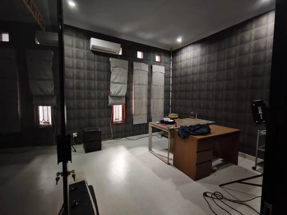 Rumah 2 Lantai di Sayap Setrasari Bandung Utara. Dekat Tol Pasteur dan Universitas Maranatha