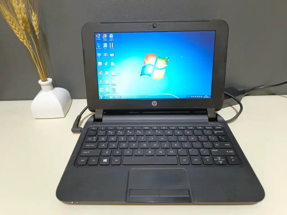 Laptop Hp Pavillion 10 Amd A4-1200 Ram 2Gb Hdd 320Gb Vga Amd Radeon