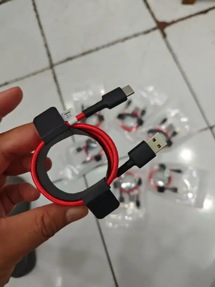 Kabel data Xiaomi ori braided
