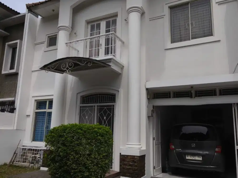 Tenang dan Nyaman..rumah di Taman Semanan Indah, luas 180 meter2