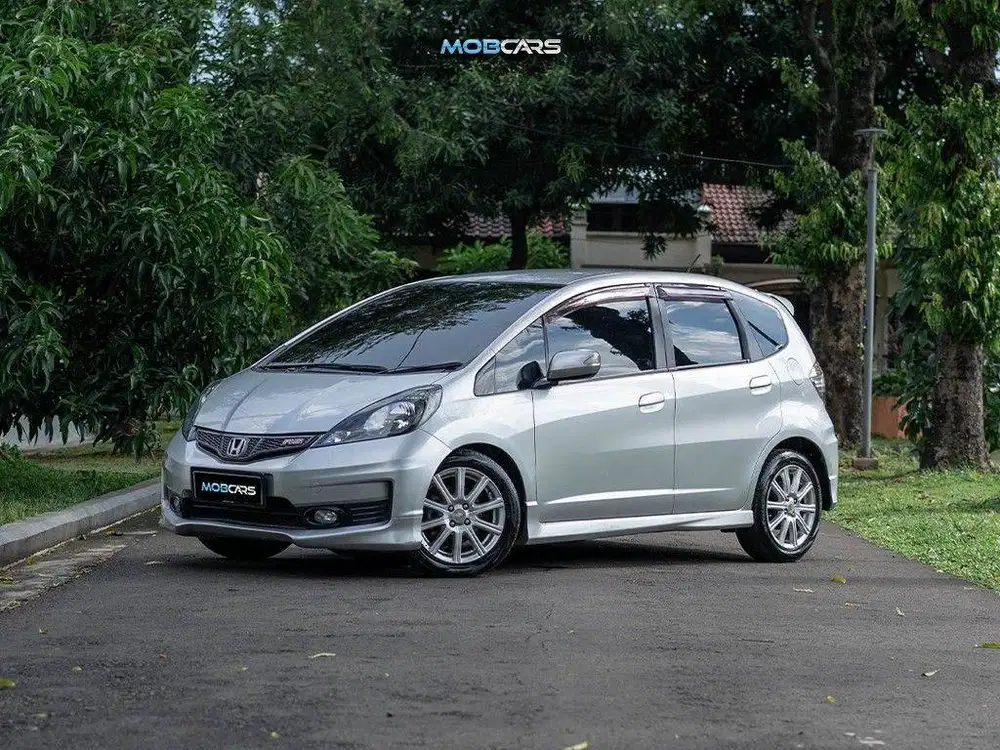 HONDA JAZZ 1.5 RS CUMA 160JT-AN!!! JAZZ RS 1.5 AT 2014 MOBCARS CASH
