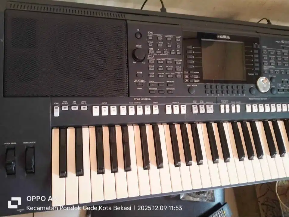 Yamaha PSR S950