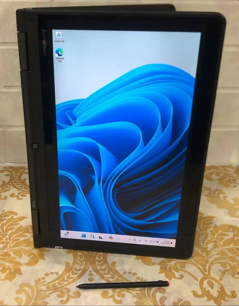 LENOVO THINKPAD S1 YOGA CORE I7 STYLUS PEN SIAP PAKAI