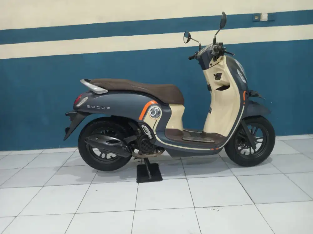 FOR SALE Scoopy sporty 2021 mulus istimewa