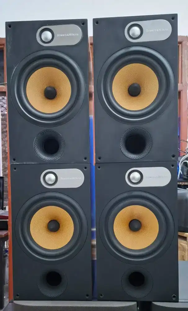 B&W Bowers&wilkins dm685