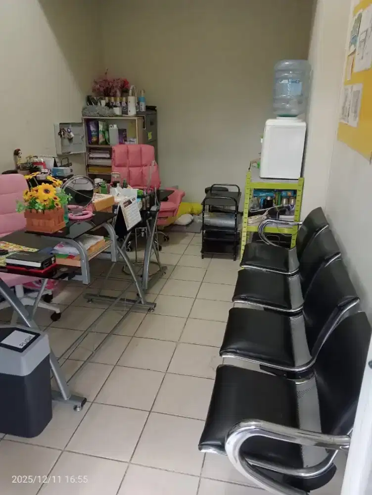 Dijual peralatan kantor, lokasi Kebon Jeruk