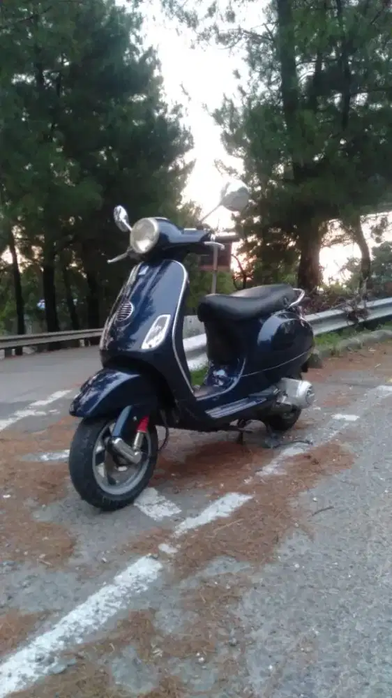 Vespa LX 150cc pajak hidup