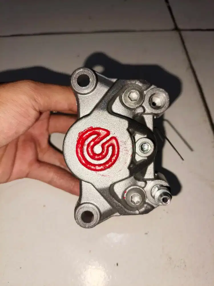 Kaliper brembo big logo.