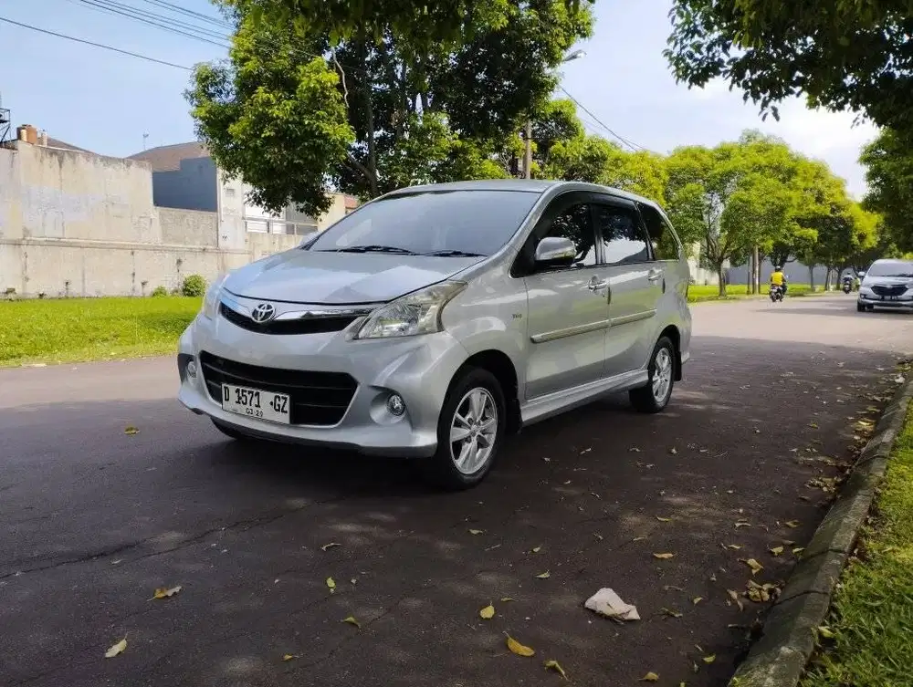 Toyota New Veloz 1.5 metic 2014 Dp 3jt