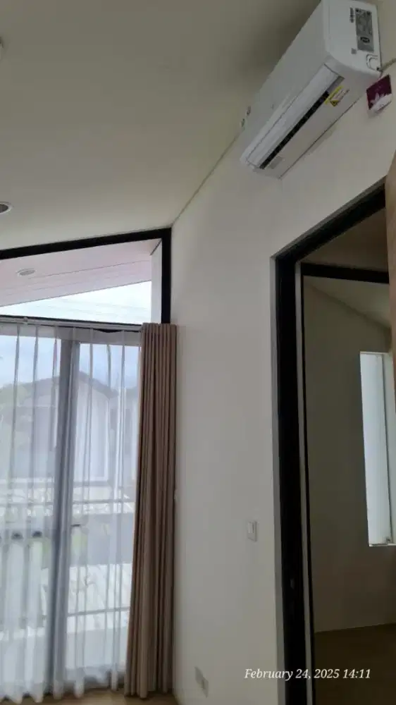 Di Jual Cepat rumah 2 lantai type Parc Villa,