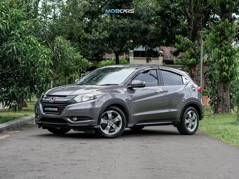 CASH TERMURAH!!  HRV 1.5 E CVT 2017 MOBCARS CASH MATIC