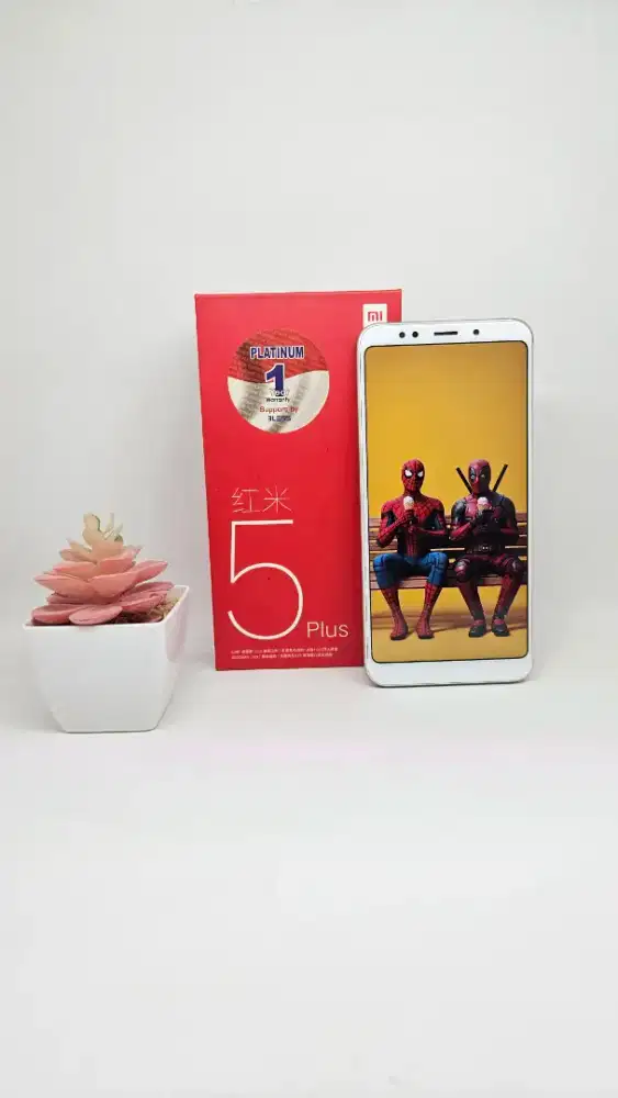 Xiaomi Redmi 5 plus 4/64 GB (Gold) Official warranty