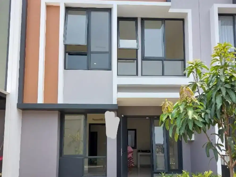 Rumah Di Cluster Baroni Summarecon Tangerang 6x12 2 Lantai Semi Furnish