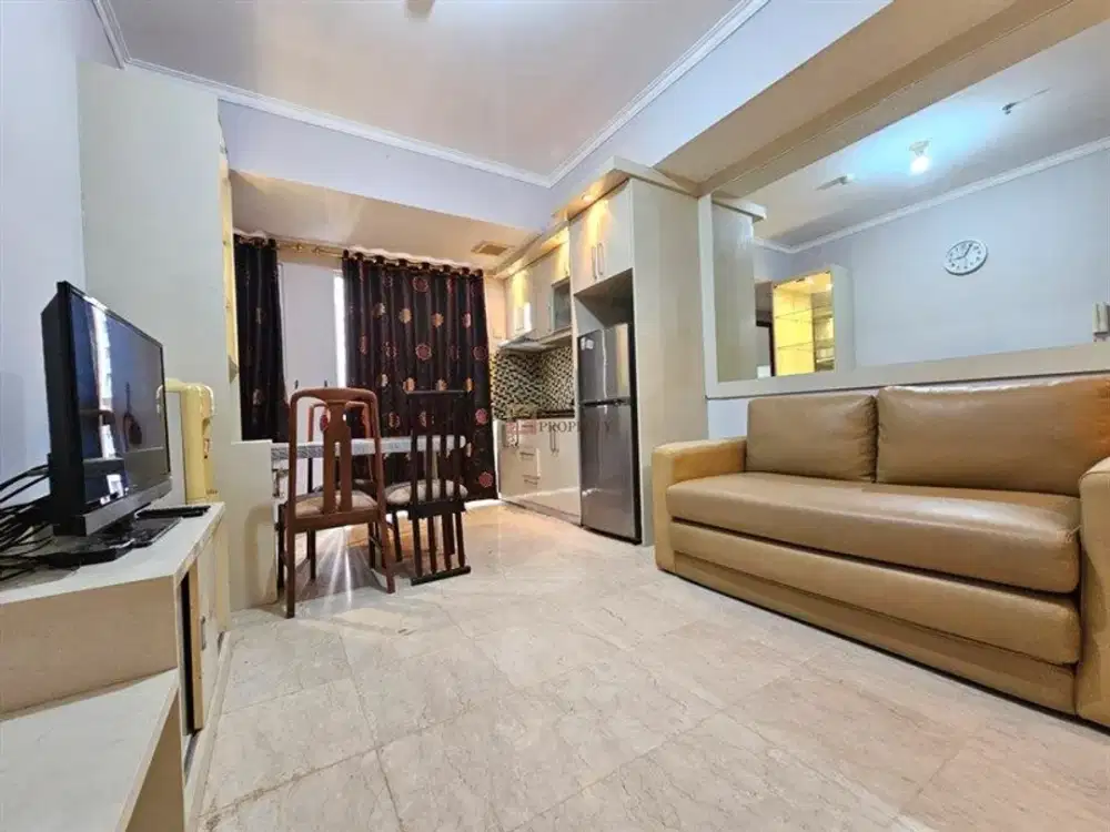 Disewakan 2BR Royal Mediterania Garden – Modern Classic Simple, Pool View, Dekat Central Park & Taman Anggrek