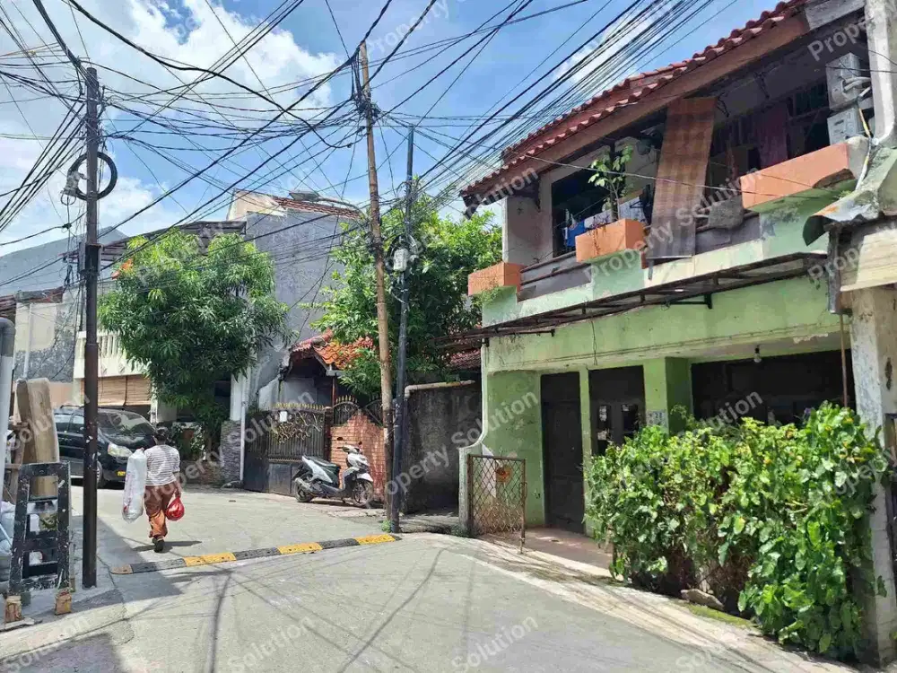 MURAH!! RUMAH DI KEBON BARU TEBET STRATEGIS