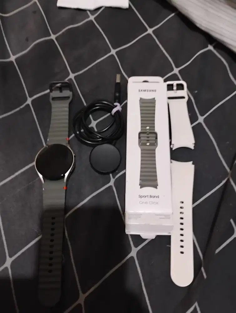 Preloved Galaxy watch 6