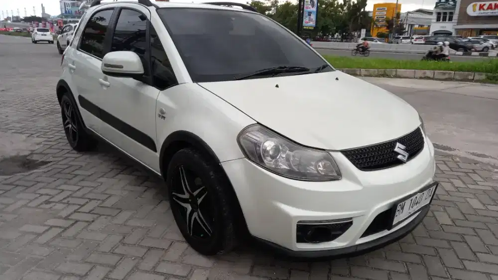 Suzuki X Over RC1 1.5 MT