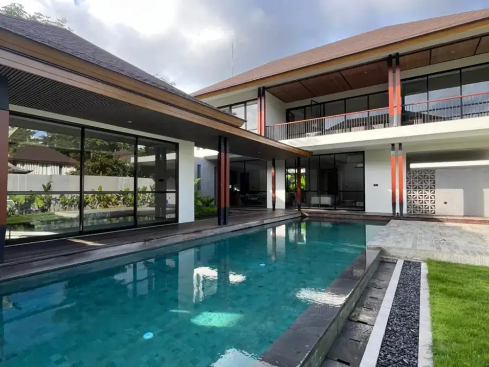 LUXURY VILLA READY KAWASAN CLUSTER ALAM BIG POOL 4BR LOKASI STARTEGIS JIMBARAN