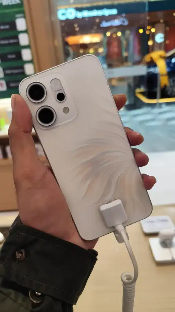 Oppo Reno 14 Bisa Tukar Tambah & Kredit/Cicilan 0%