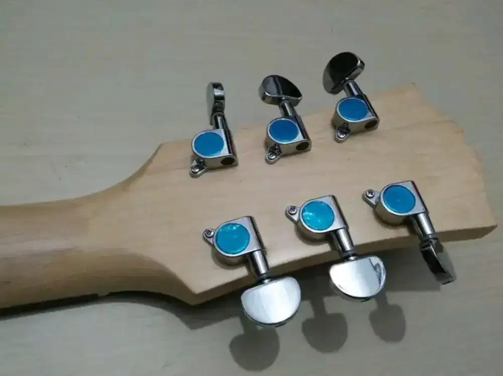 Gitar akustik Gibson